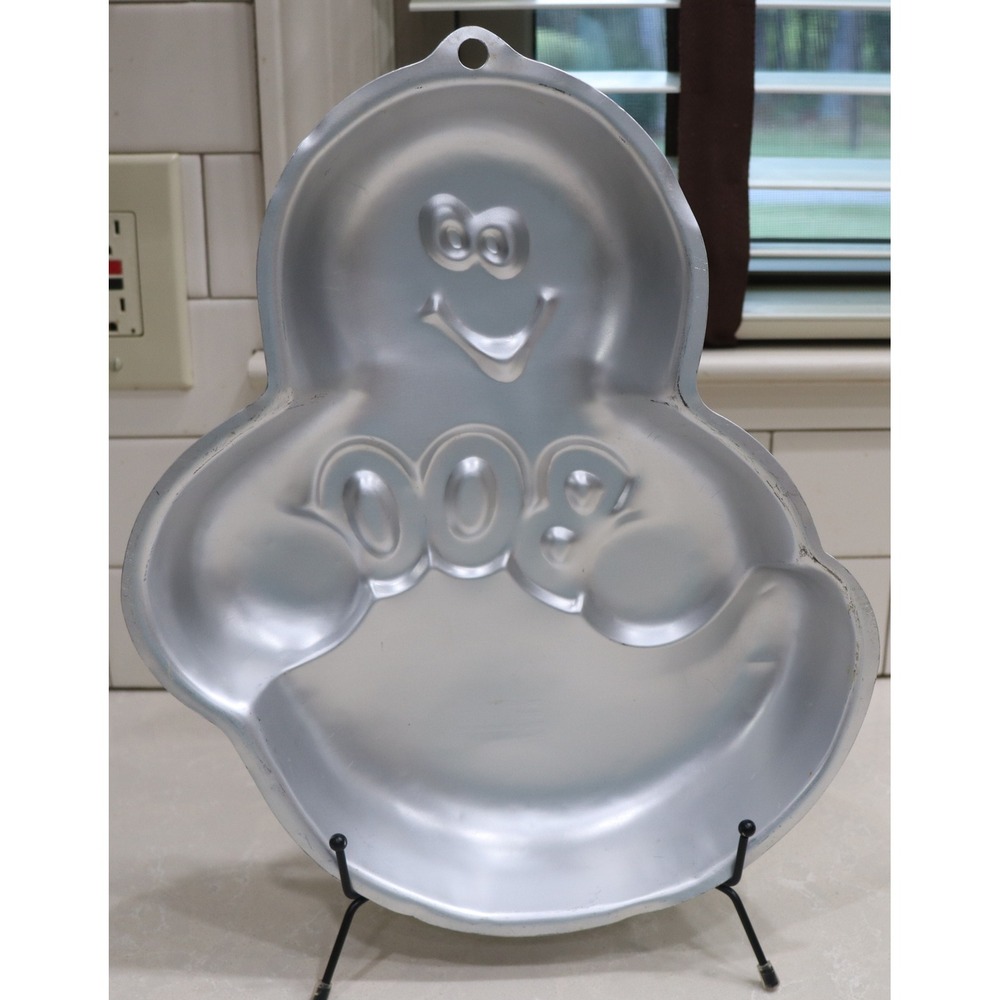 Wilton Ghost Cake Pan Halloween Boo Aluminum Baking Mold 2105-1077 Vintage 2003